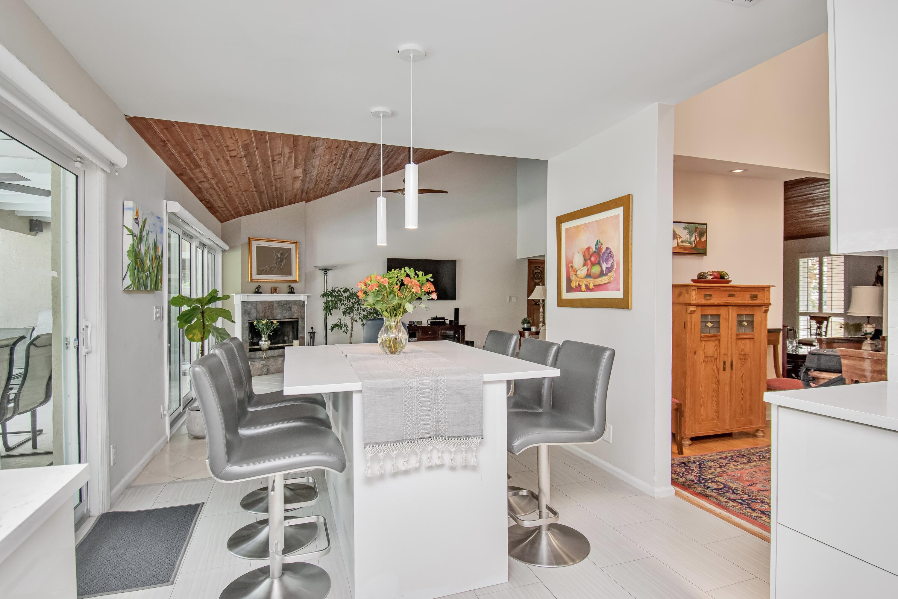 3961 Northwest 27th Avenue Boca Raton, FL 33434 - Photo 20 of 56 2D5AA150-B85A-44CE-B8C5-25F78EF53D0B