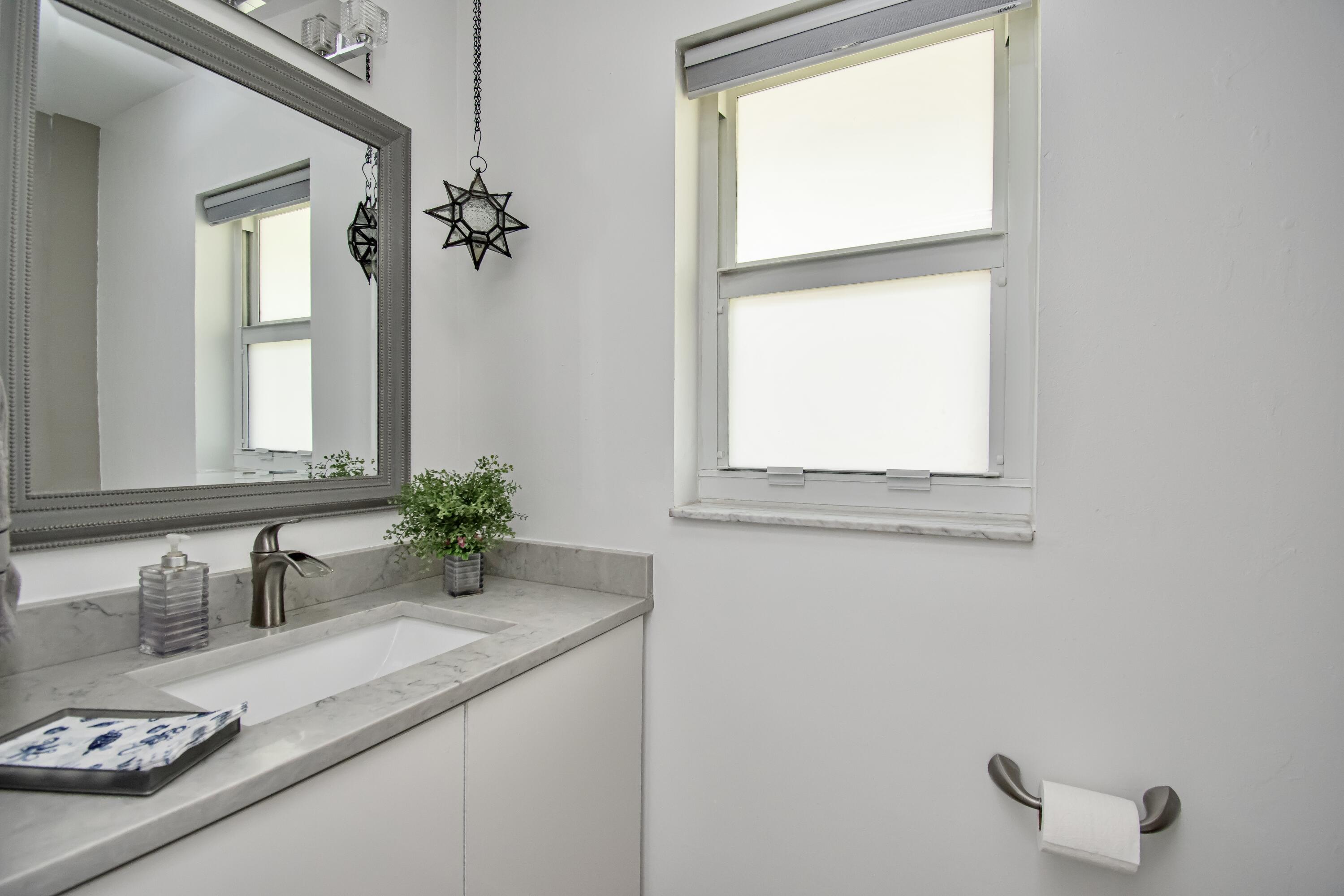 3961 Northwest 27th Avenue Boca Raton, FL 33434 - Photo 38 of 56 8952EE95-161A-4245-AA33-733A0DFF415D