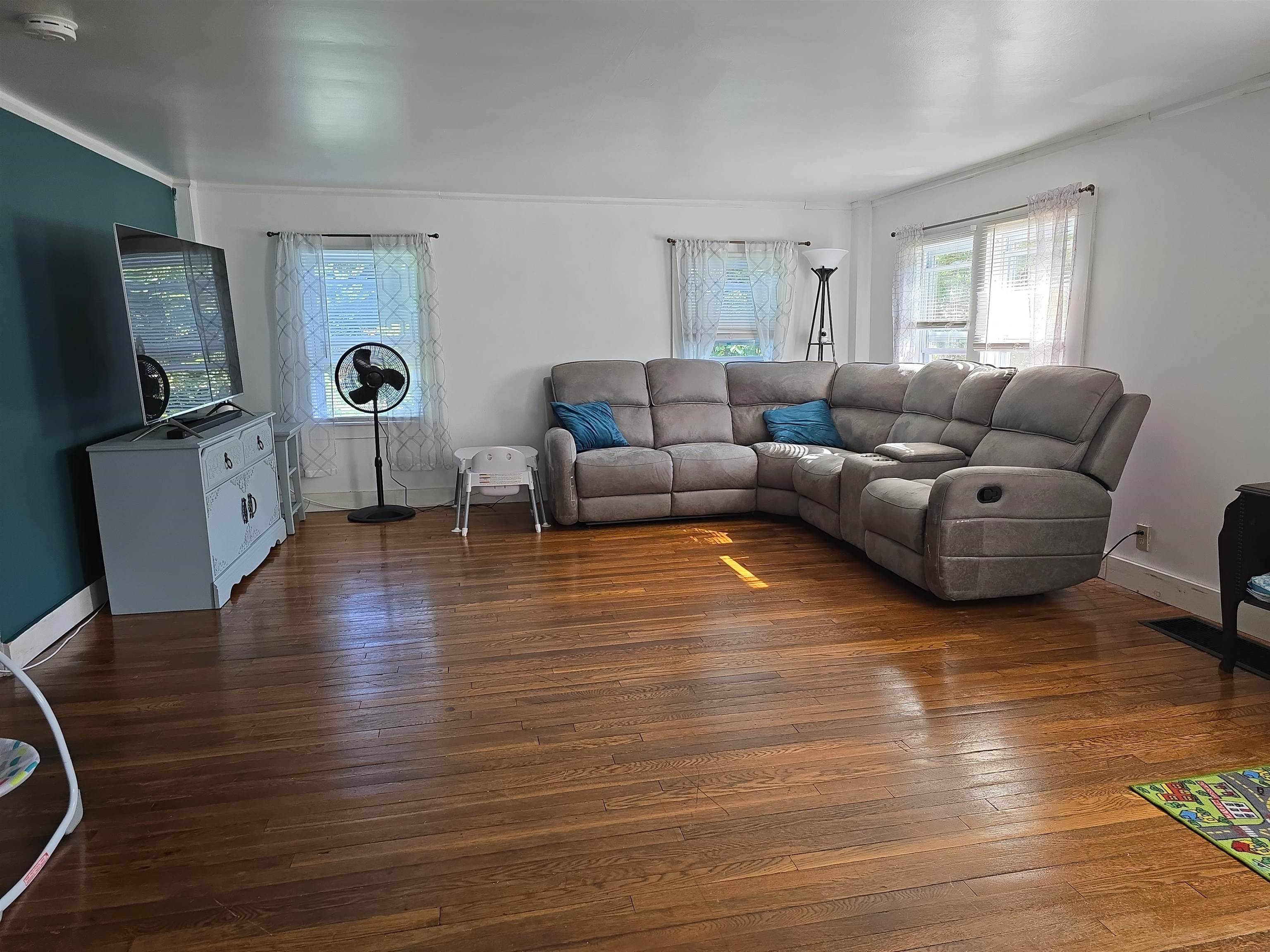 469 Old Claremont Road Charlestown, NH 03603 - Photo 14 of 40
