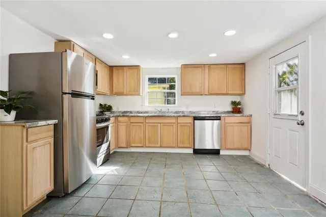 $1,450 | Undisclosed Address, New Orleans, LA 70126