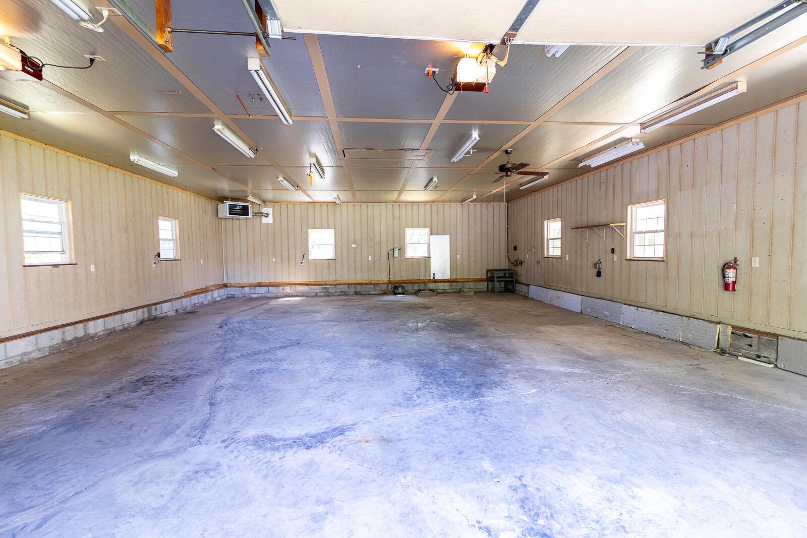 5881 Hughes Road Galena, OH 43021 - Photo 39 of 57 Heated