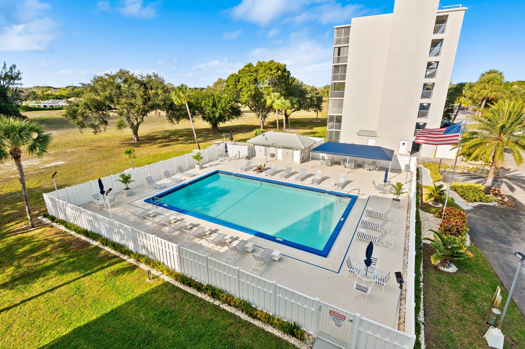 5961 Northwest 2nd Avenue, Unit 409 Boca Raton, FL 33487 - Photo 22 of 25 Community Pool