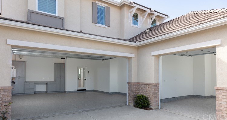 32225 Everview Terrace Temecula, CA 92591 - Photo 5 of 5 front view of a house