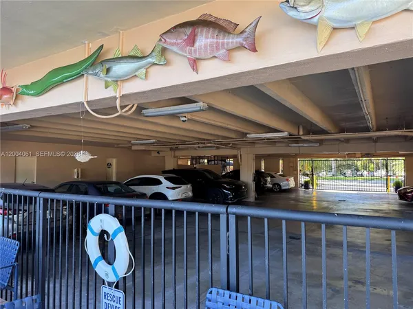 $2,500 | 2600 Northeast 135th Street, Unit 4JA, North Miami, FL 33181