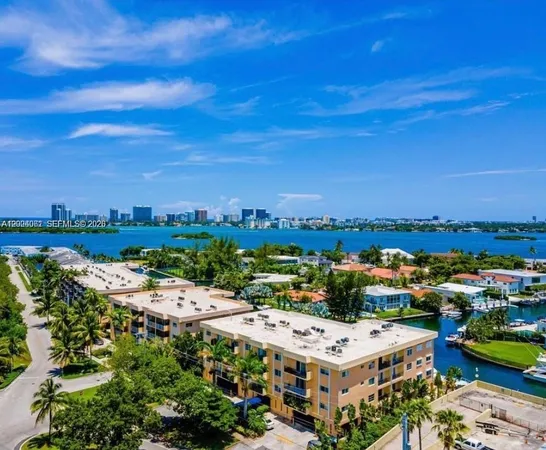 $2,500 | 2600 Northeast 135th Street, Unit 4JA, North Miami, FL 33181