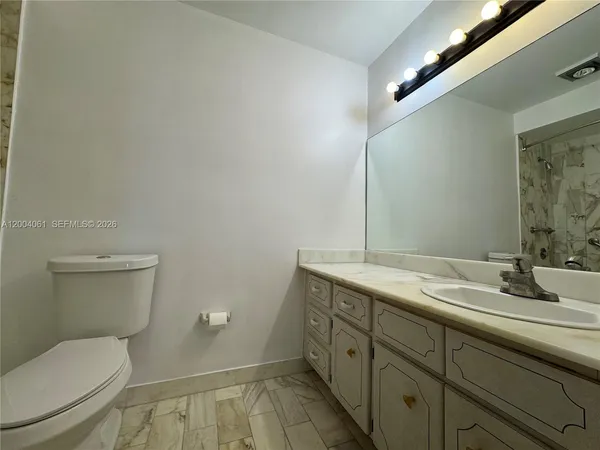 $2,500 | 2600 Northeast 135th Street, Unit 4JA, North Miami, FL 33181