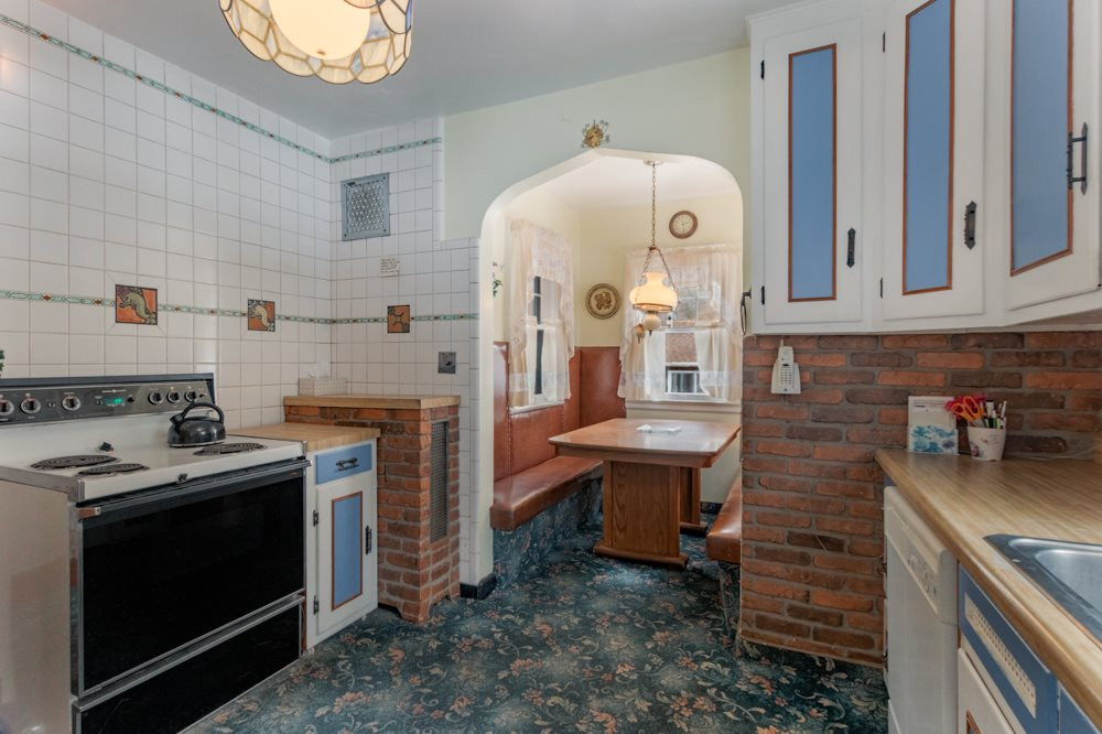 2124 Spring Arbor Road Jackson, MI 49203 - Photo 12 of 46 Photo 12