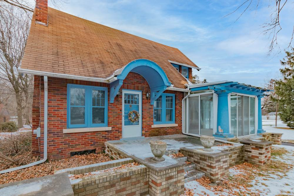 2124 Spring Arbor Road Jackson, MI 49203 - Photo 2 of 46 Photo 2