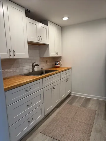 $1,650 | 801 Southwest 133rd Terrace, Unit 310K, Pembroke Pines, FL 33027