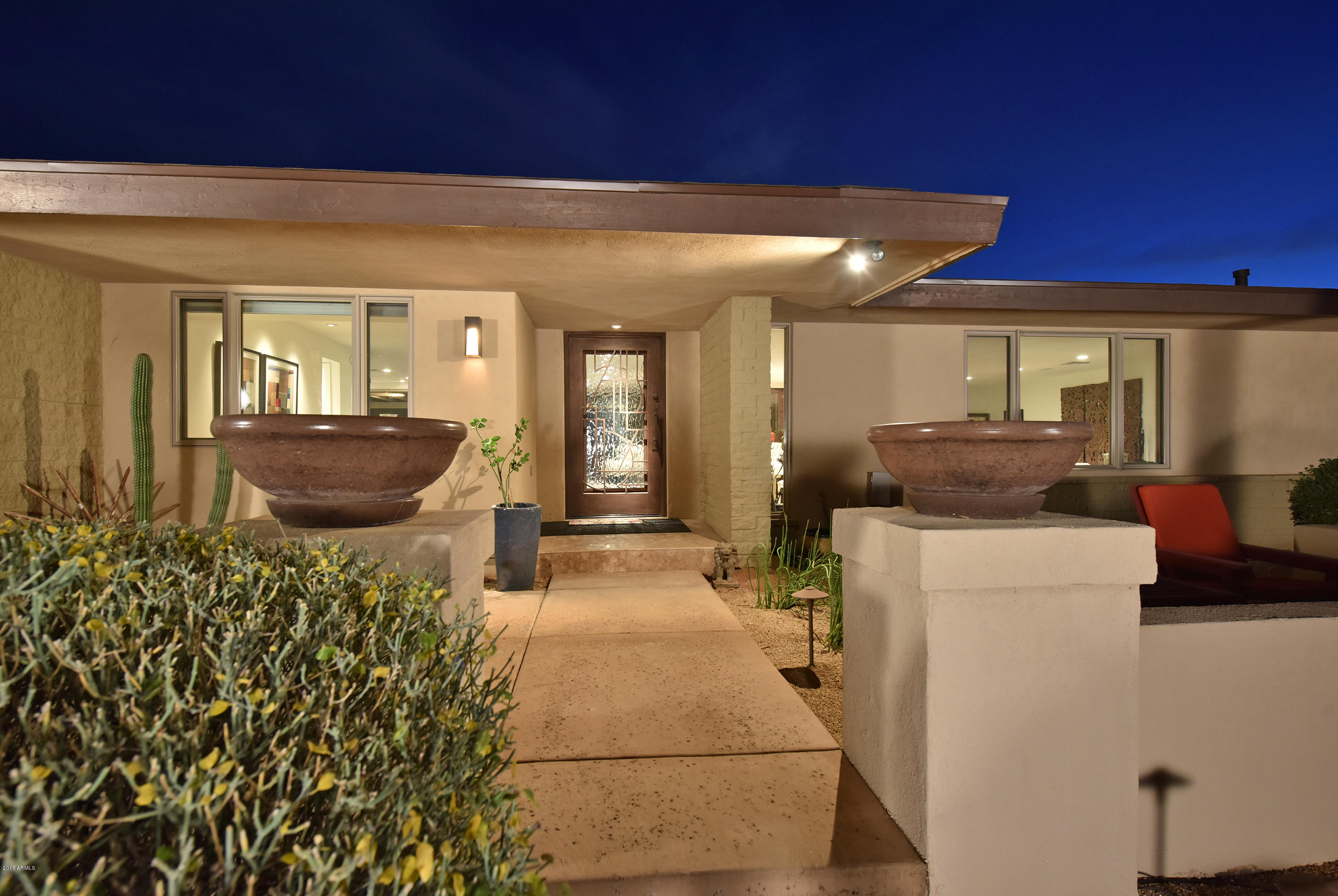 5307 East Wonderview Road Phoenix, AZ 85018 - Photo 6 of 39 Front Entry