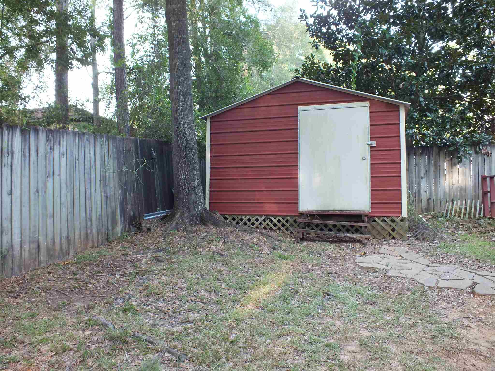 341 Ridgewood Drive Daphne, AL 36526 - Photo 7 of 7 Shed