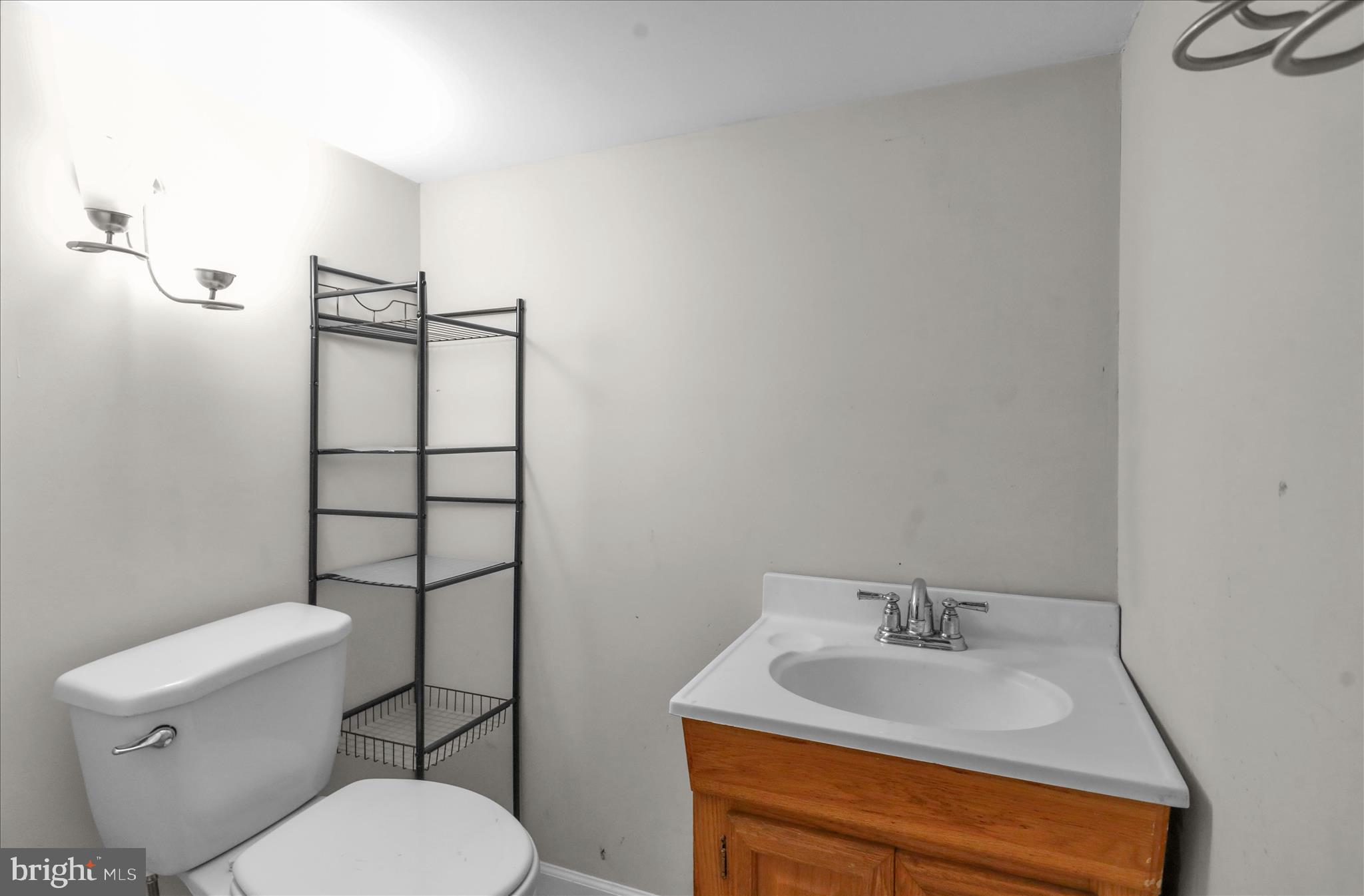 104 Carroll Street Reading, PA 19611 - Photo 32 of 33 360_0421