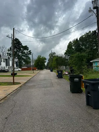 $30,000 | 939 Avenue J Place, Conroe, TX 77301