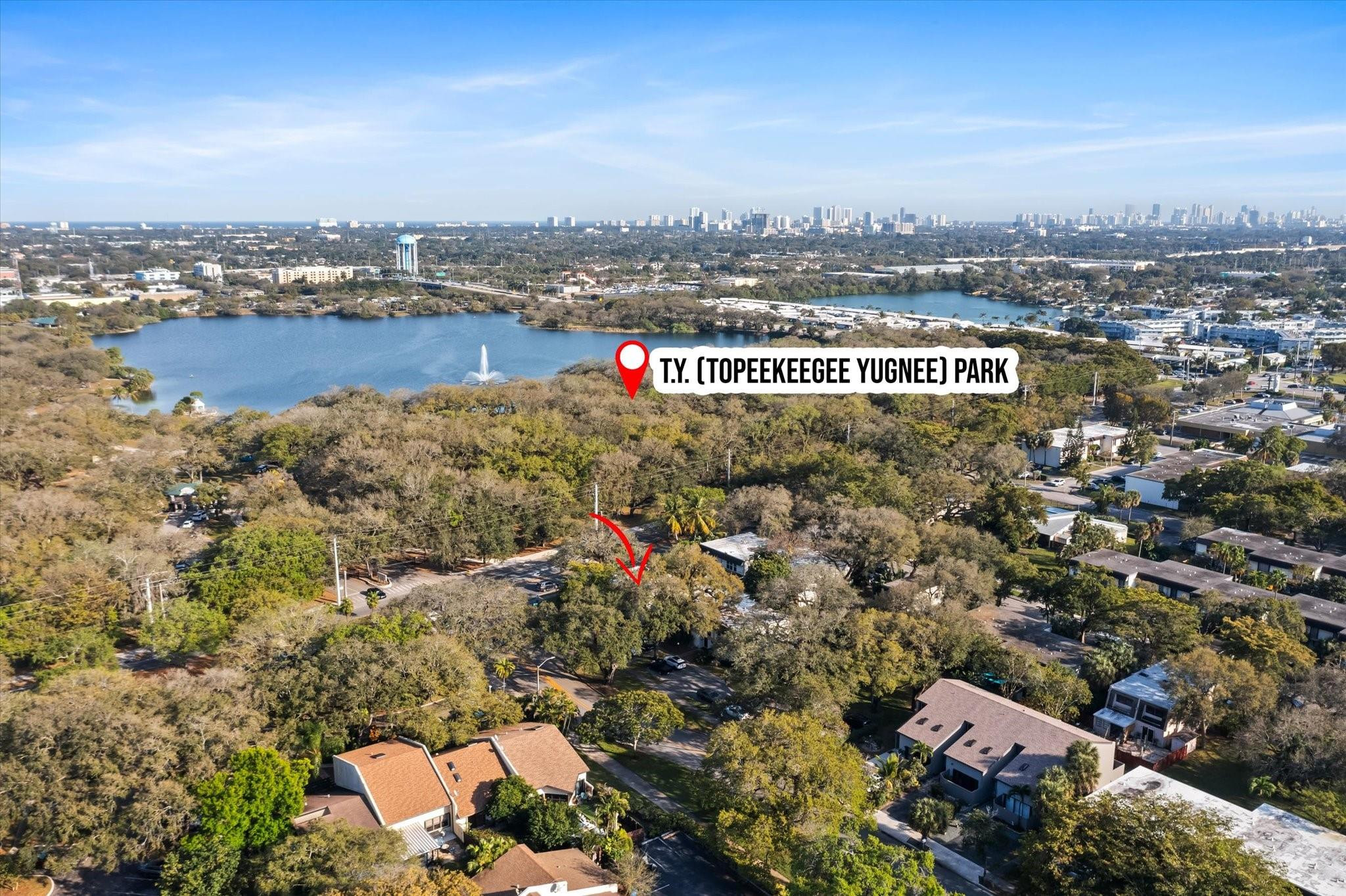 3300 Atlanta Street, Unit 15B Hollywood, FL 33021 - Photo 4 of 27 Photo 4