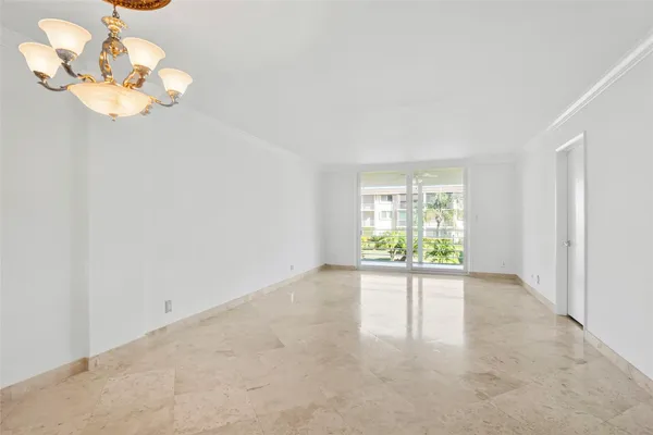 $175,000 | 4502 North Federal Highway, Unit 225C, Lighthouse Point, FL 33064