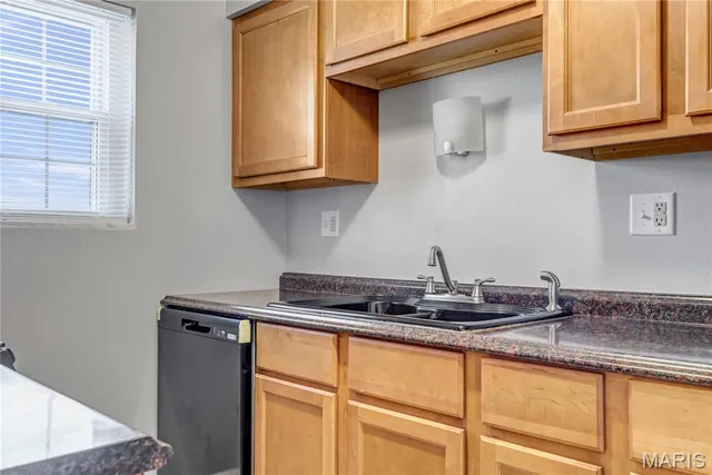 $99,000 | 3137 Roger Williams Drive, Unit C, Bridgeton, MO 63044