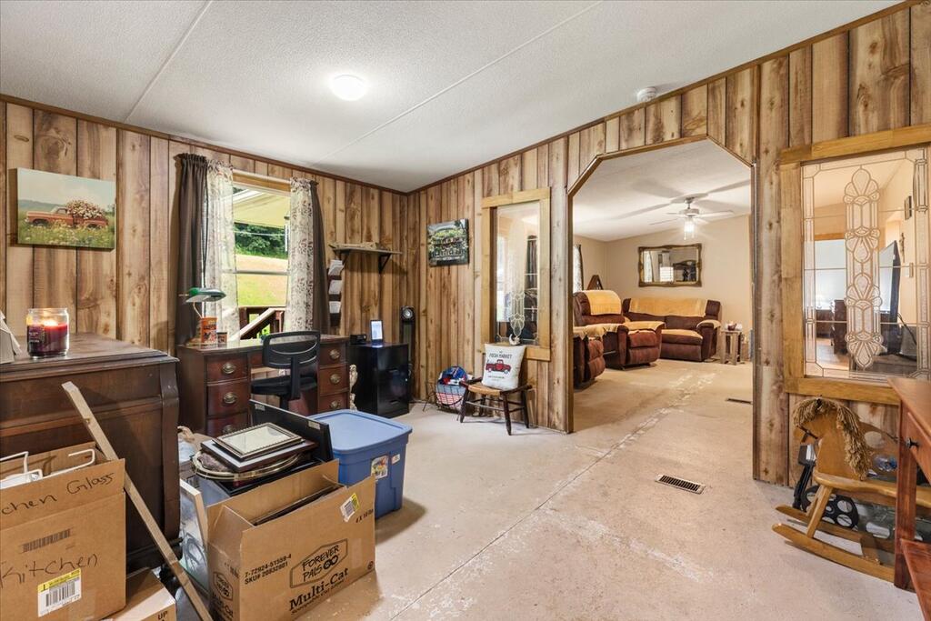 1079 Nicks Creek Road Atkins, VA 24311 - Photo 12 of 68 Gallery Image 12