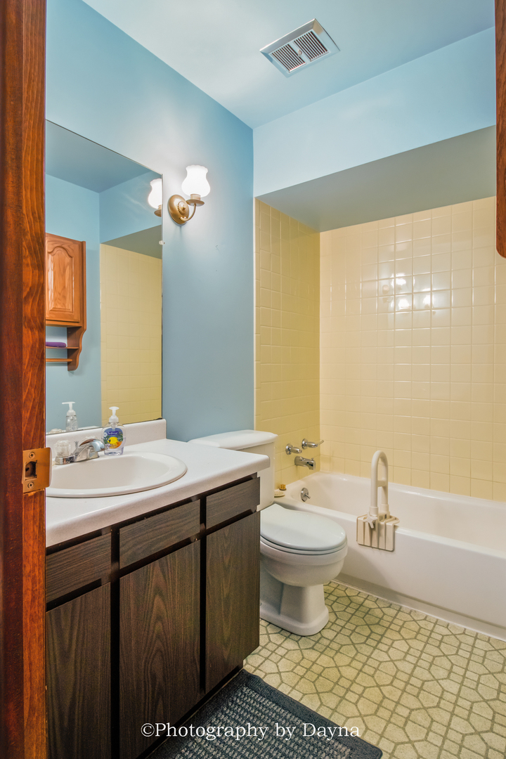 7302 East 3500S Road St. Anne, IL 60964 - Photo 16 of 26