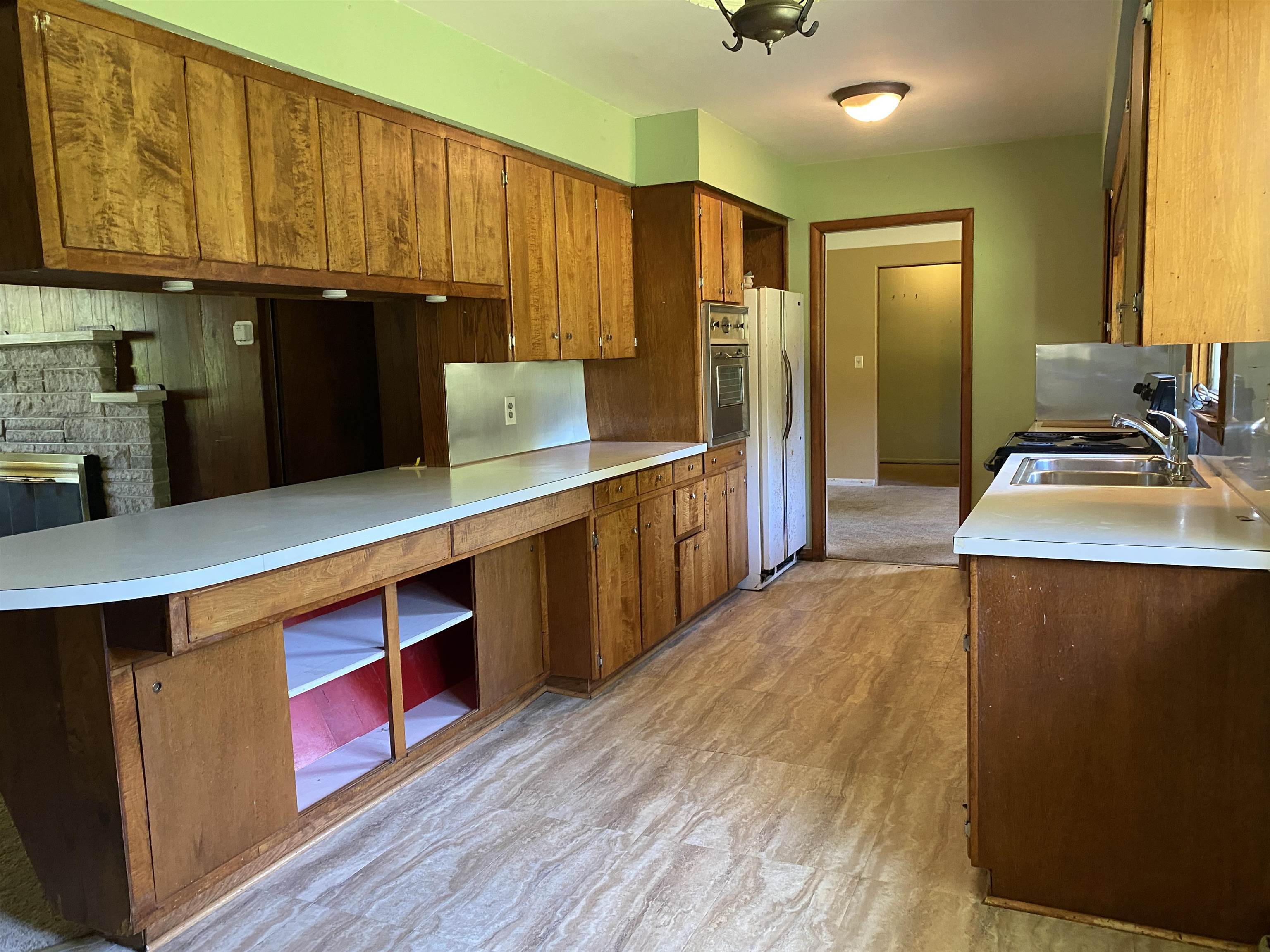 8076 Bray Road Vassar, MI 48768 - Photo 11 of 21 50090698-11.JPG