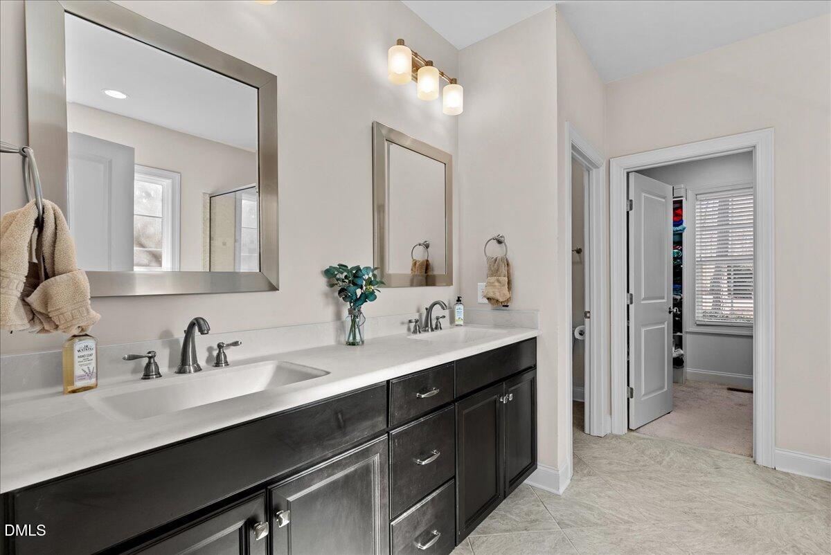 4821 Sweet Chestnut Lane Raleigh, NC 27610 - Photo 16 of 46 31-DSC01671