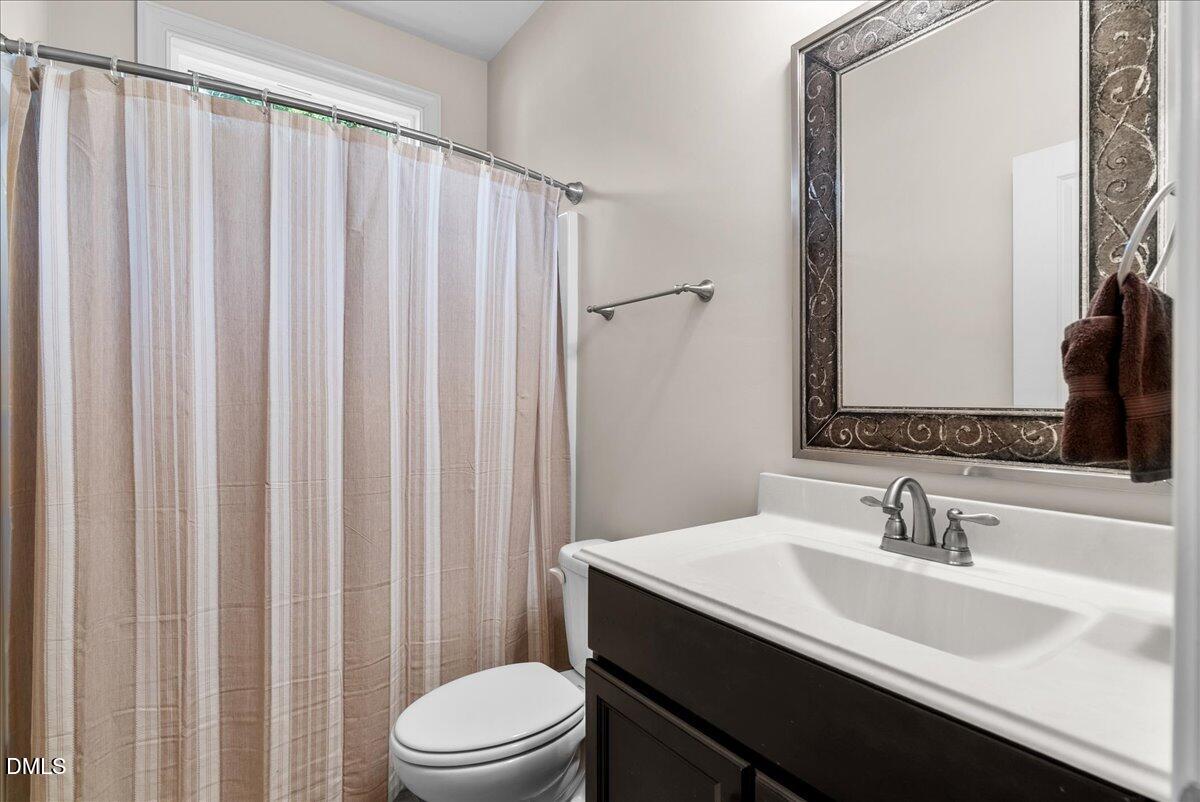 4821 Sweet Chestnut Lane Raleigh, NC 27610 - Photo 20 of 46 39-DSC01558