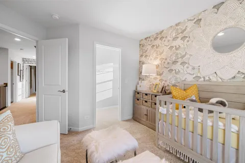 walk in closet with window