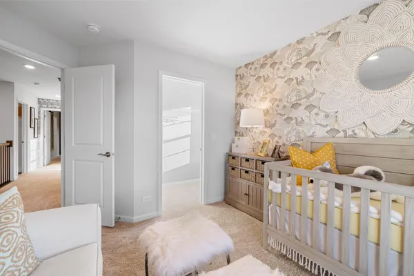 walk in closet with window