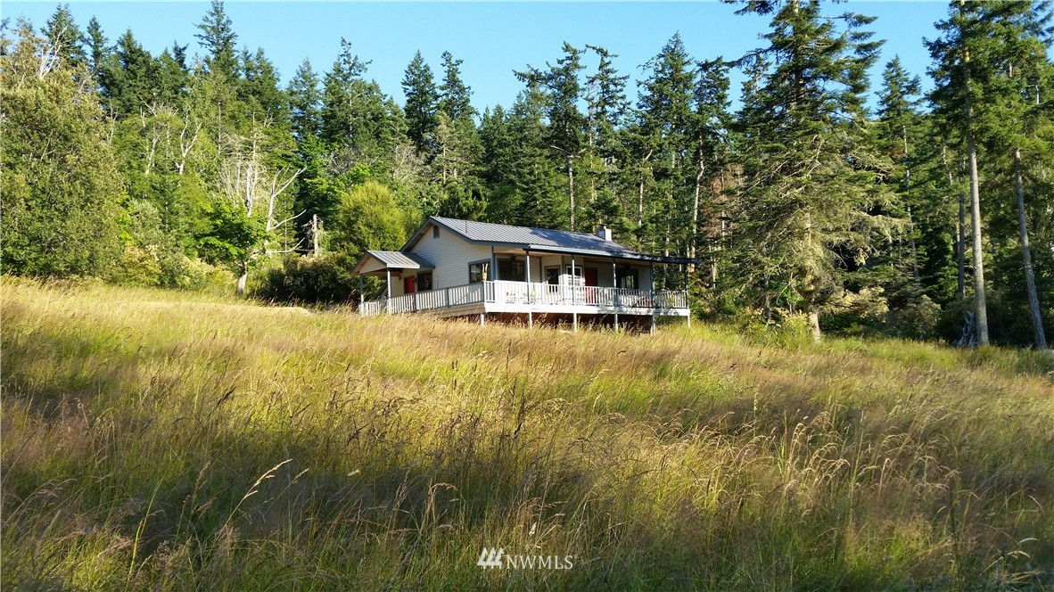 423 Armitage Road Decatur Island, WA 98221 - Photo 3 of 23