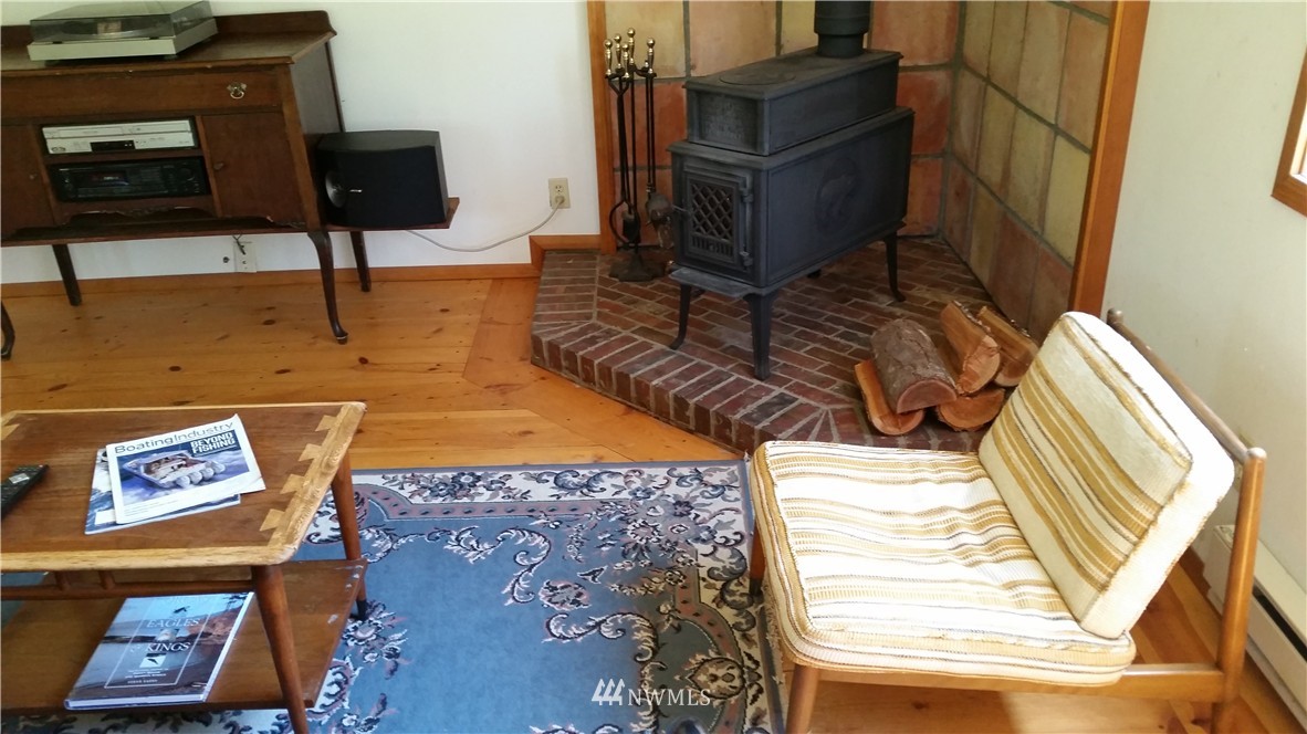 423 Armitage Road Decatur Island, WA 98221 - Photo 6 of 23