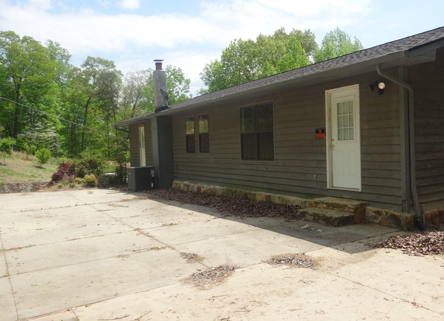 143 Farley Road Dunlap, TN 37327 - Photo 2 of 12 DSC05686 (3)