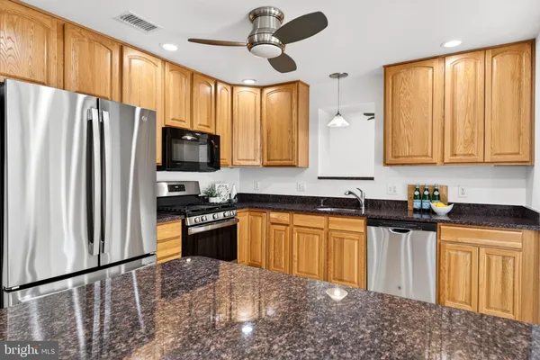 $685,000 | 9 Maple Avenue, Baltimore, MD 21228