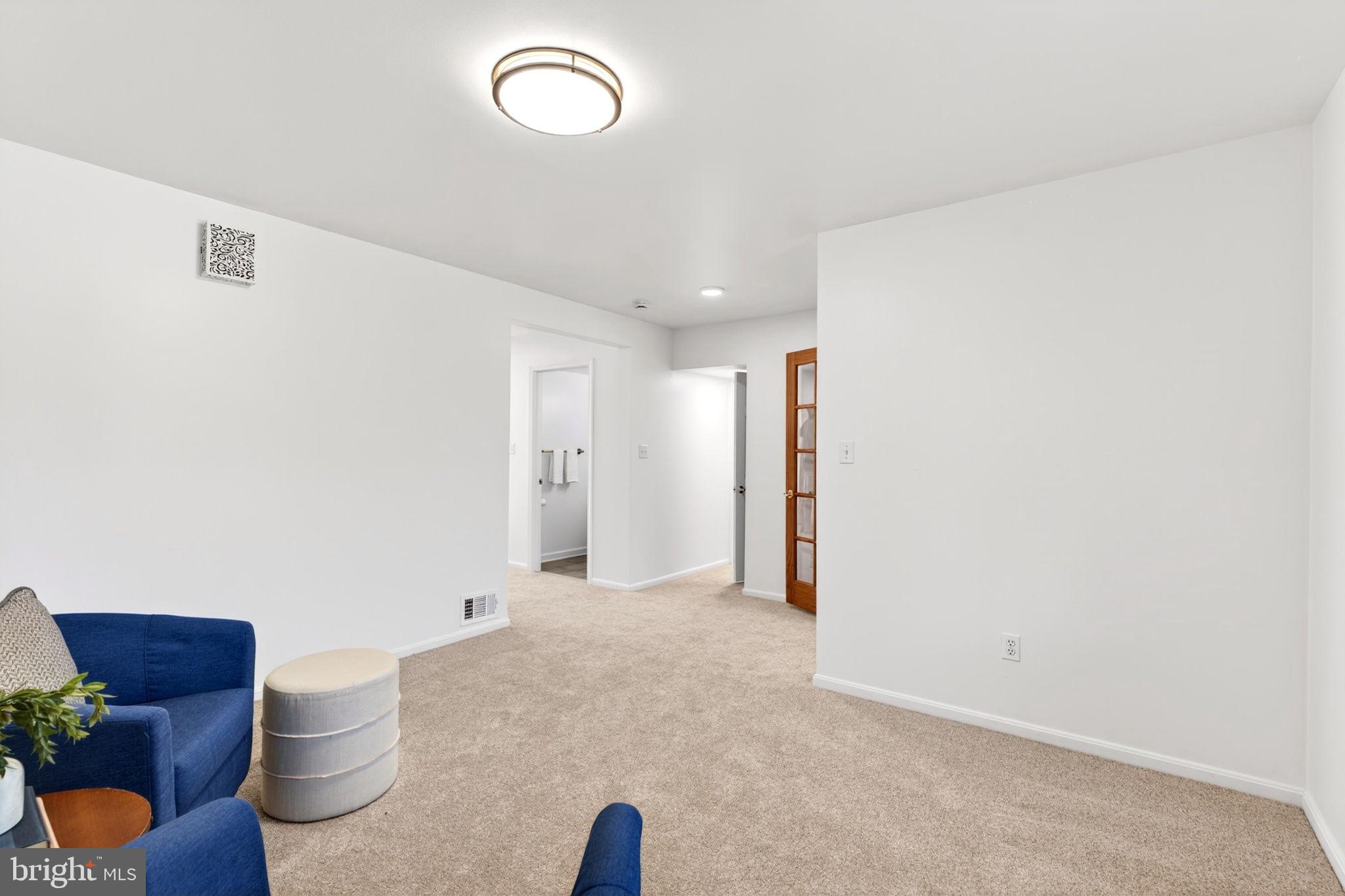 9 Maple Avenue Baltimore, MD 21228 - Photo 23 of 112