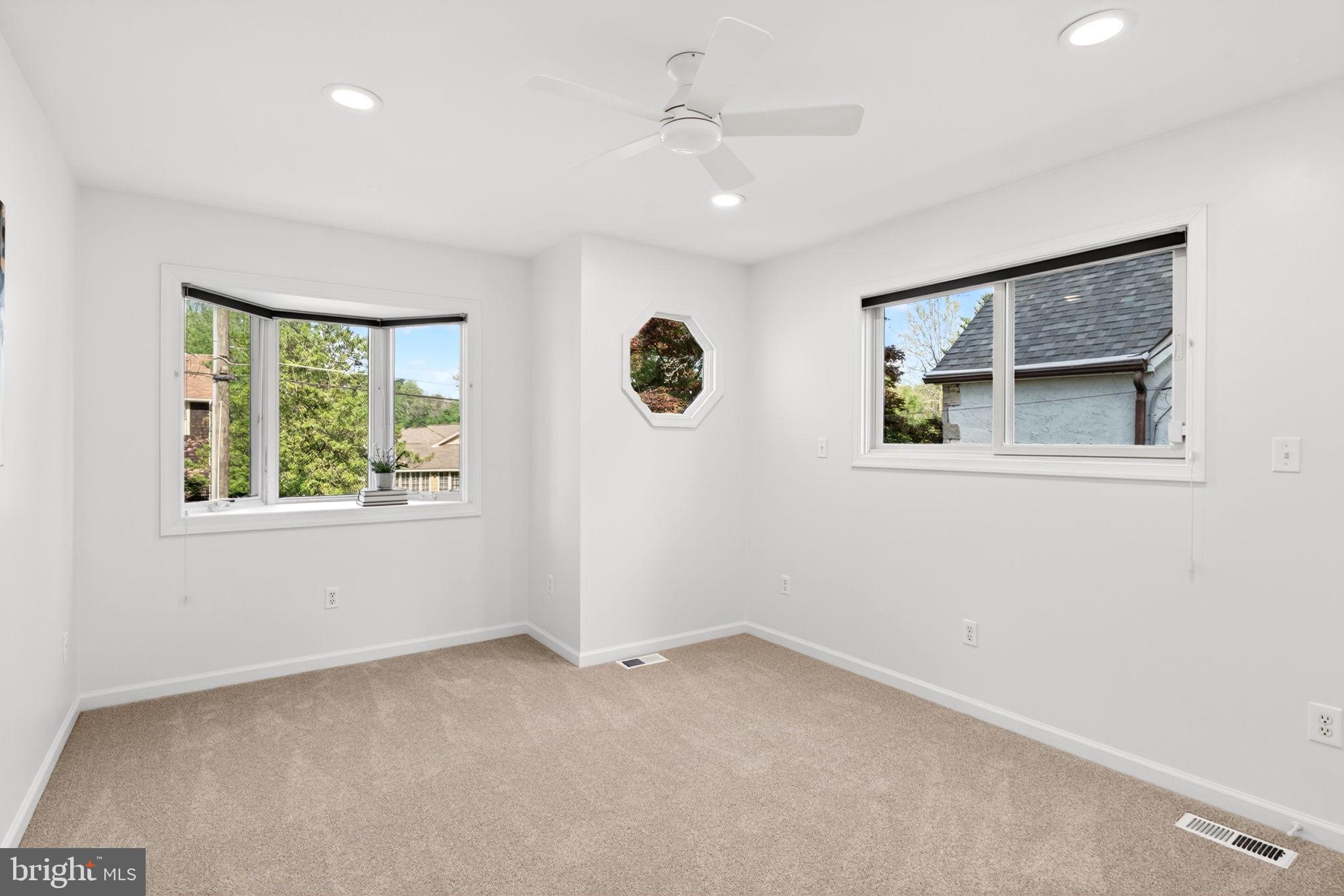 9 Maple Avenue Baltimore, MD 21228 - Photo 24 of 112