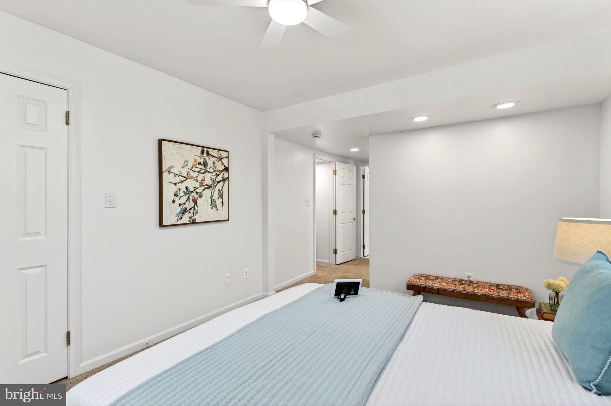 9 Maple Avenue Baltimore, MD 21228 - Photo 32 of 112
