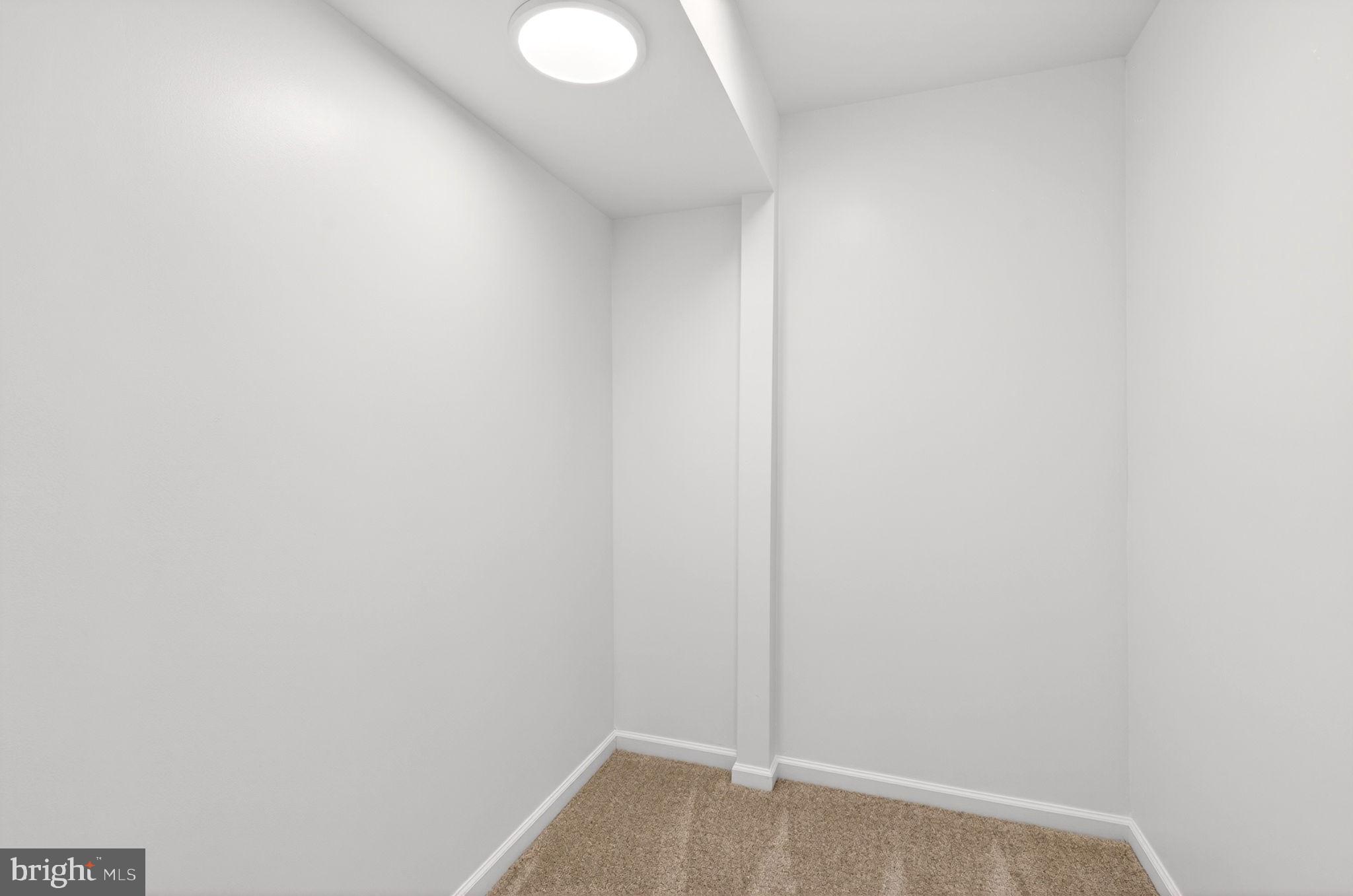 9 Maple Avenue Baltimore, MD 21228 - Photo 33 of 112