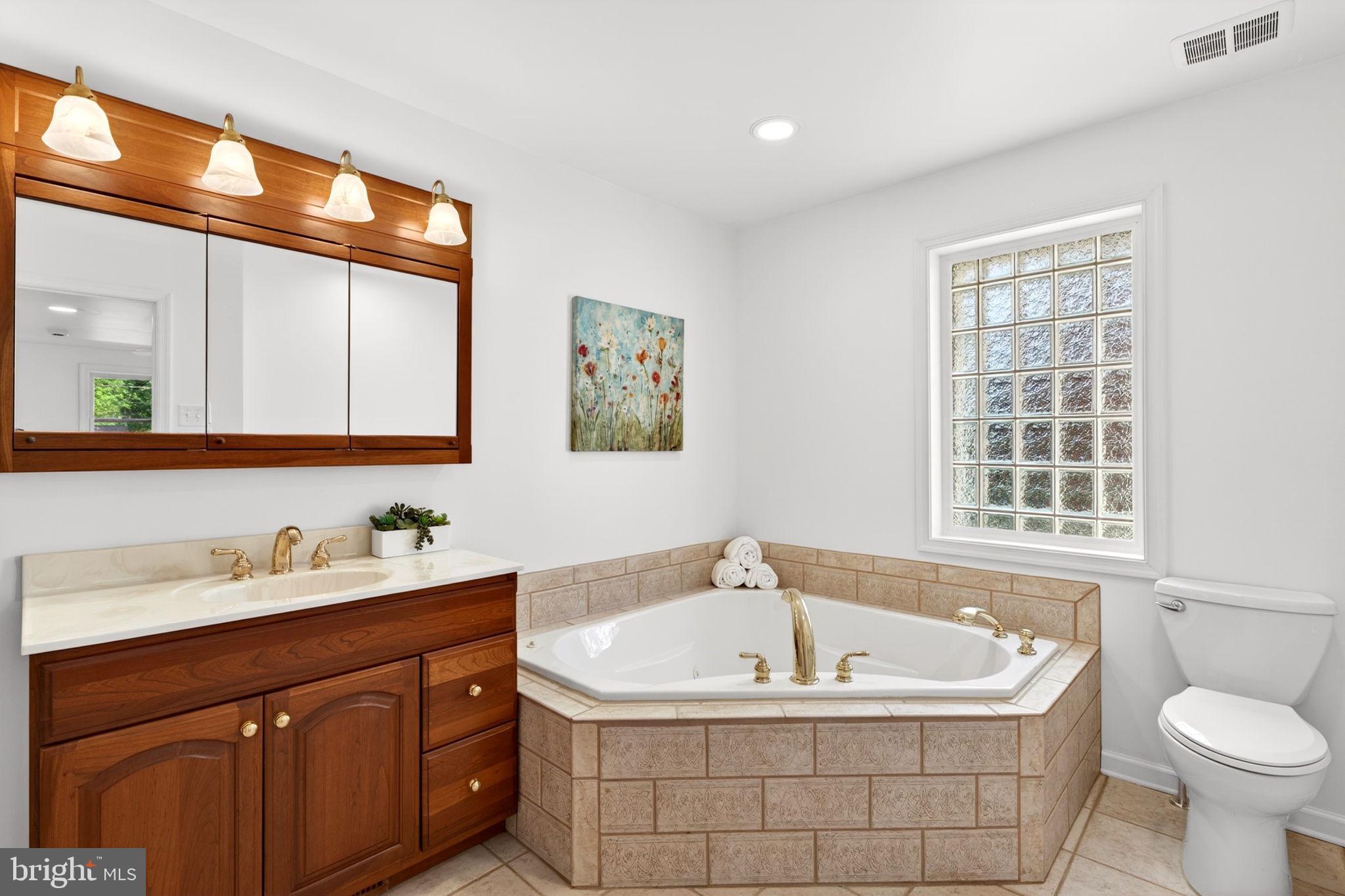 9 Maple Avenue Baltimore, MD 21228 - Photo 34 of 112