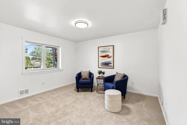 $685,000 | 9 Maple Avenue, Baltimore, MD 21228