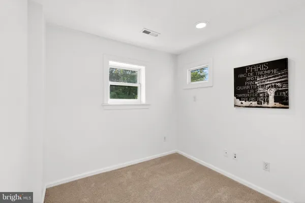 $685,000 | 9 Maple Avenue, Baltimore, MD 21228