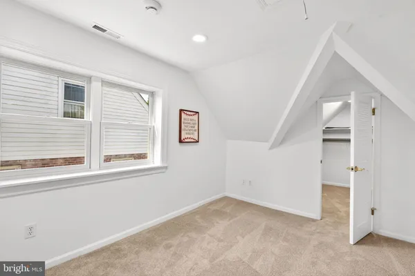 $685,000 | 9 Maple Avenue, Baltimore, MD 21228