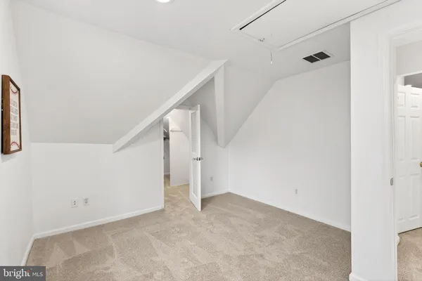 $685,000 | 9 Maple Avenue, Baltimore, MD 21228
