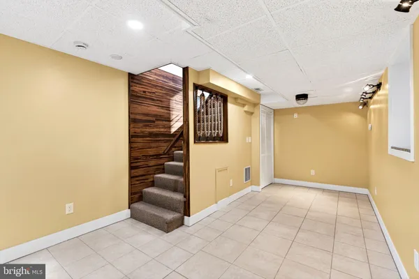 $685,000 | 9 Maple Avenue, Baltimore, MD 21228