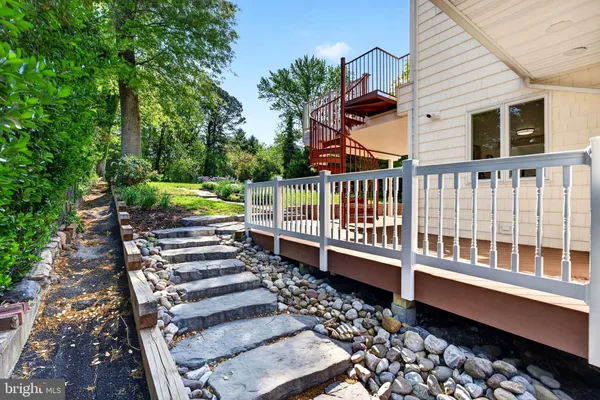 $685,000 | 9 Maple Avenue, Baltimore, MD 21228