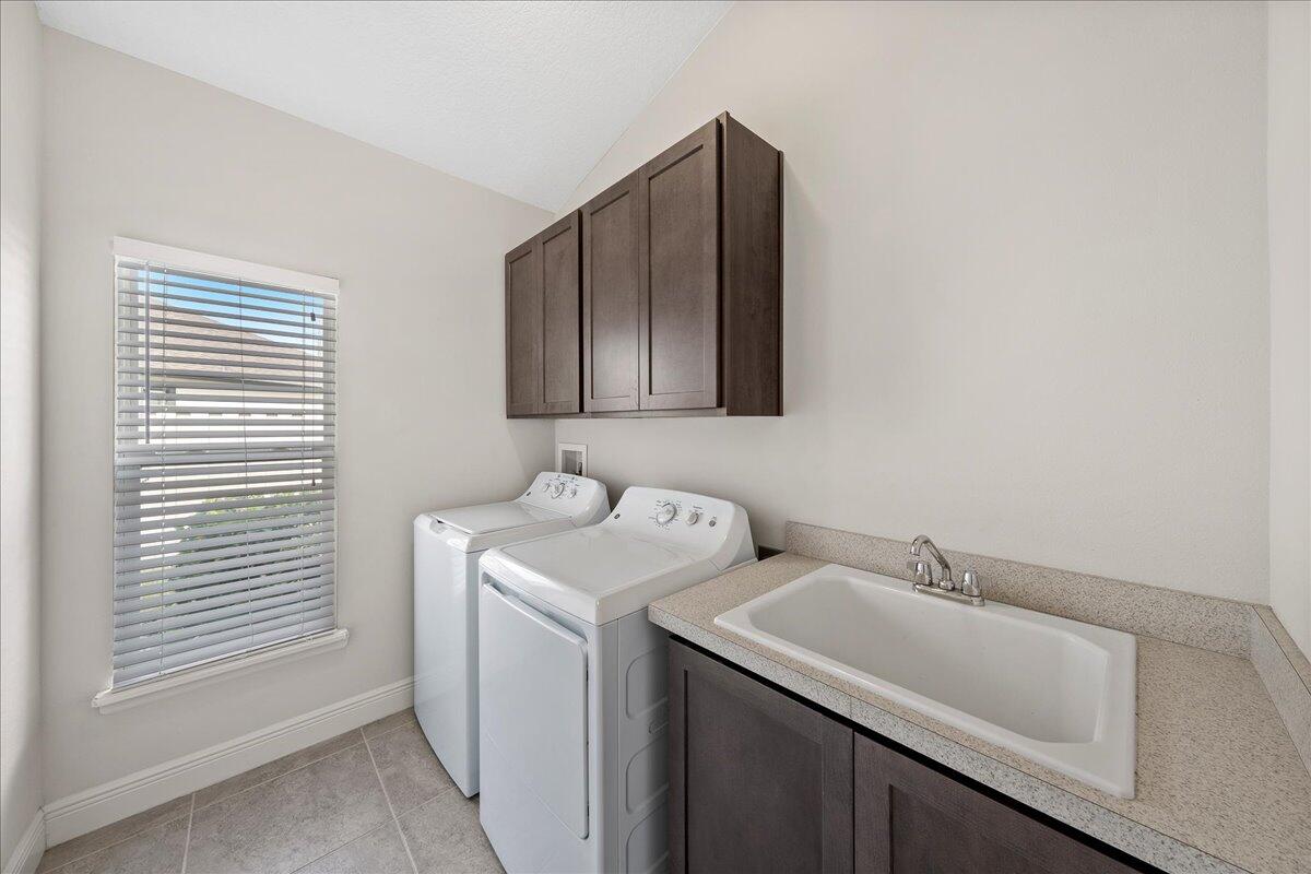 4402 Ruthann Circle Melbourne, FL 32934 - Photo 32 of 32 31-untitled-14