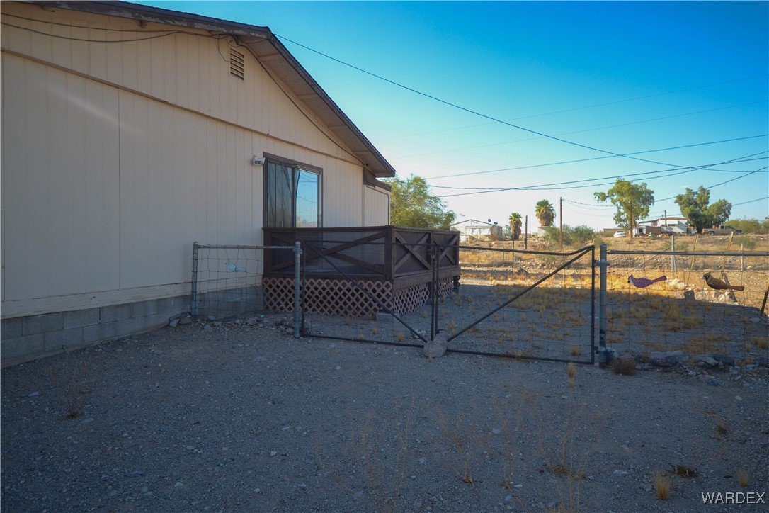 2425 View Point Road Fort Mohave, AZ 86426 - Photo 23 of 29 Side of Structure