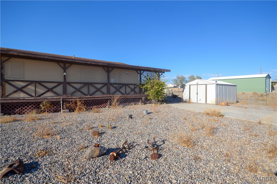 2425 View Point Road Fort Mohave, AZ 86426 - Photo 25 of 29 Side of Structure