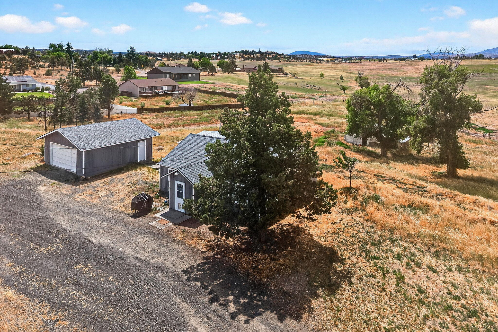 825 Northeast Loucks Road Madras, OR 97741 - Photo 4 of 20 2025_06_20_825_ne_loucks_road_lot_madras