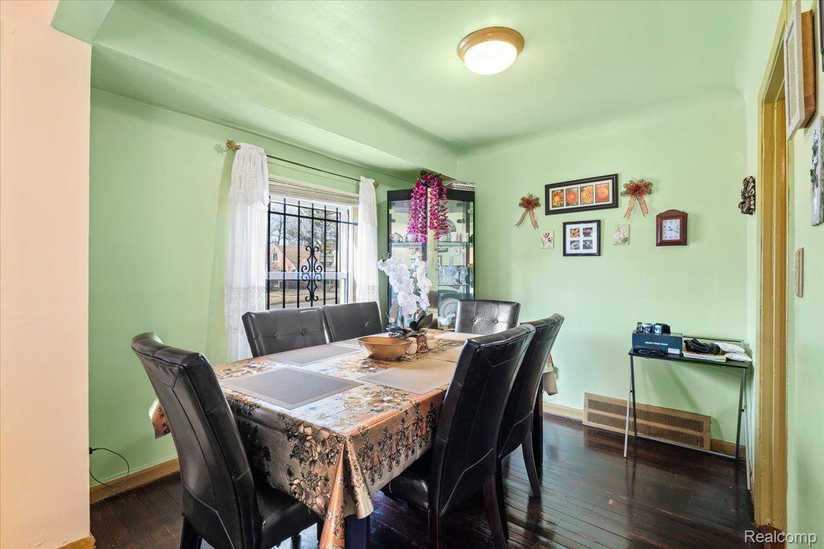 19496 Huntington Road Detroit, MI 48219 - Photo 14 of 31 Gallery Image 14