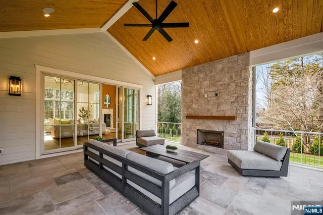 $5,200,000 | 121 Jacquelin Avenue, Ho-Ho-Kus, NJ 07423