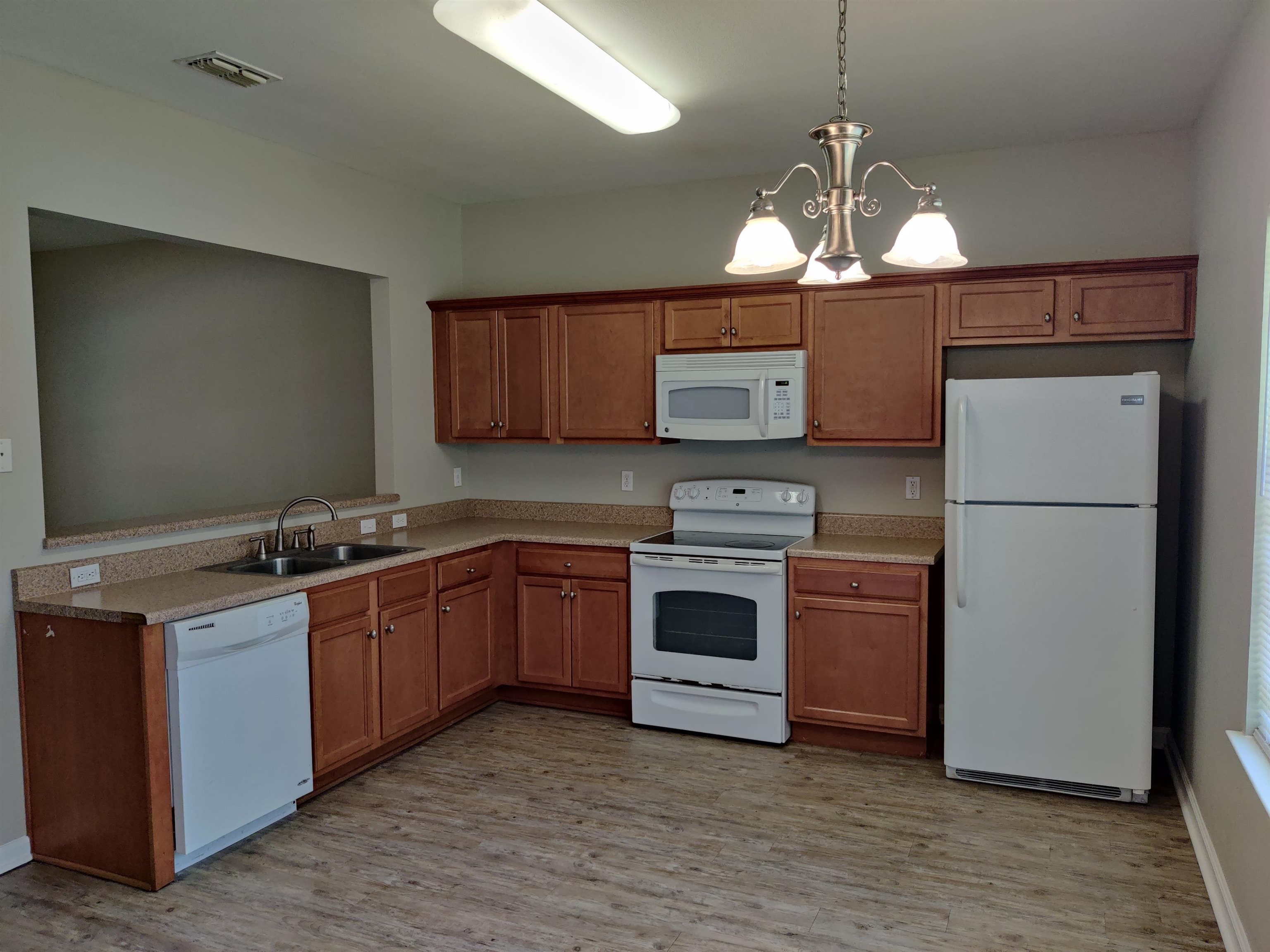 Undisclosed Address Tallahassee, FL 32310 - Photo 2 of 10