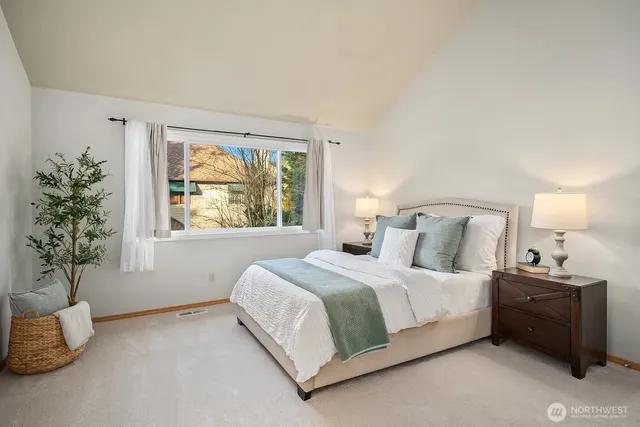 $1,550,000 | 4662 244th Place Southeast, Issaquah, WA 98029